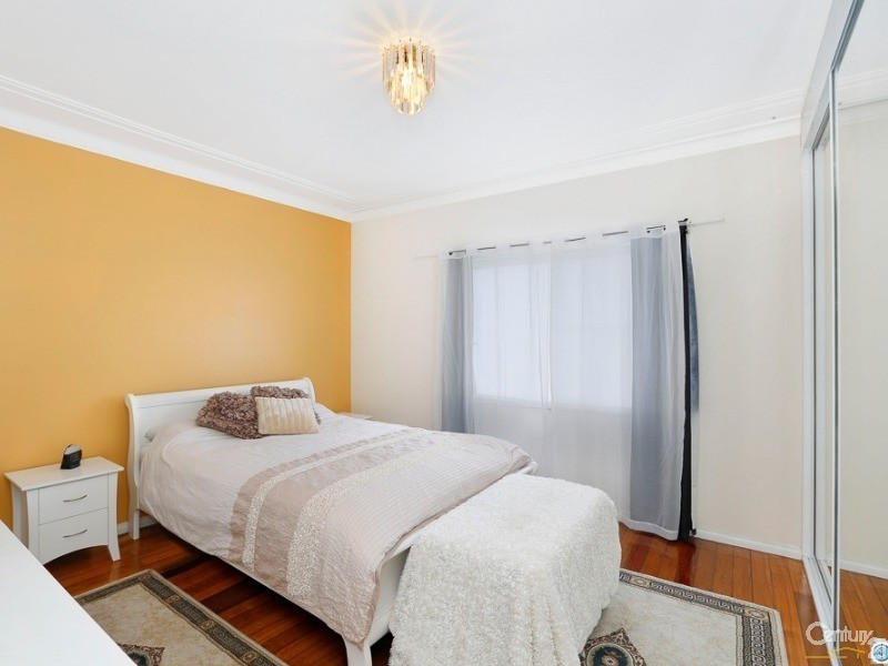 55 Donald Street, Fairy Meadow NSW 2519