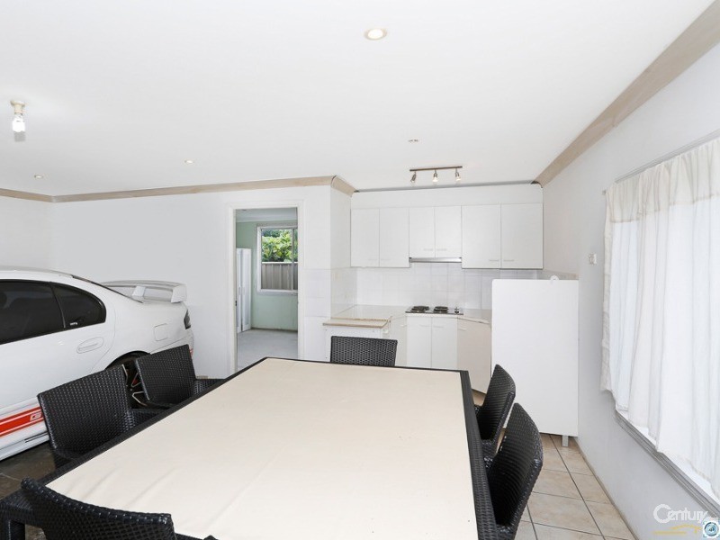 55 Donald Street, Fairy Meadow NSW 2519