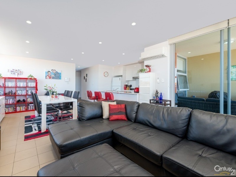 153/30 Gladstone Ave, Wollongong NSW 2500