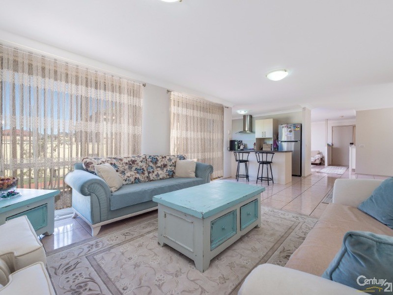 281 Braidwood Drive, Prestons NSW 2170