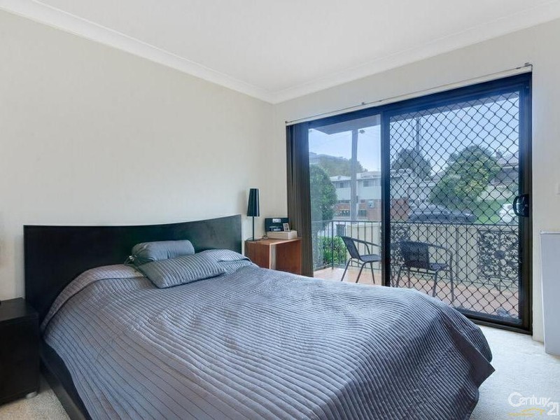 3/4 Loftus Street, Wollongong NSW 2500