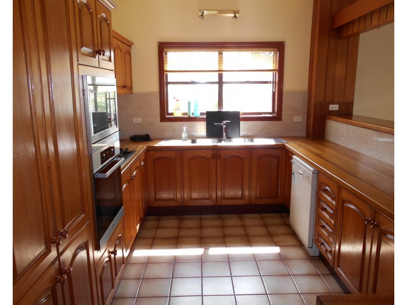 22 Arvenis Crescent, Balgownie NSW 2519