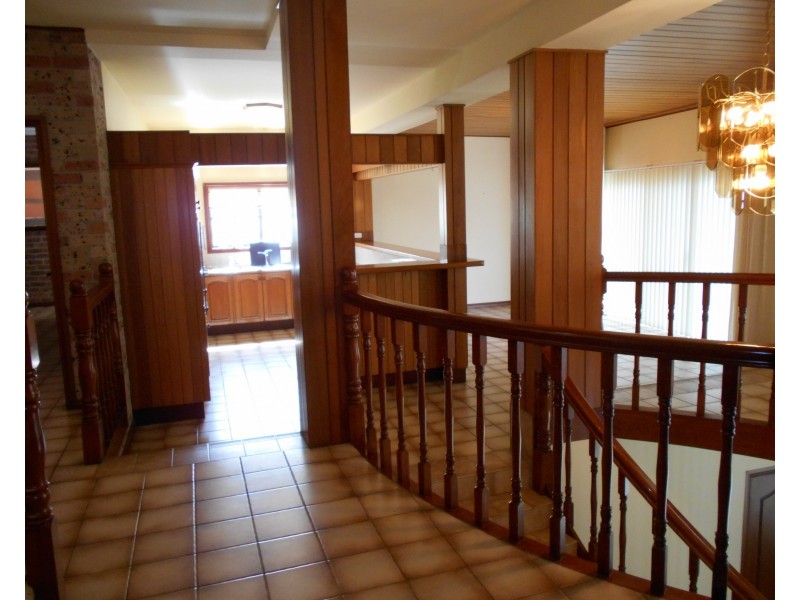 22 Arvenis Crescent, Balgownie NSW 2519