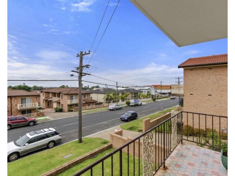 1/9  Underwood Street, Corrimal NSW 2518