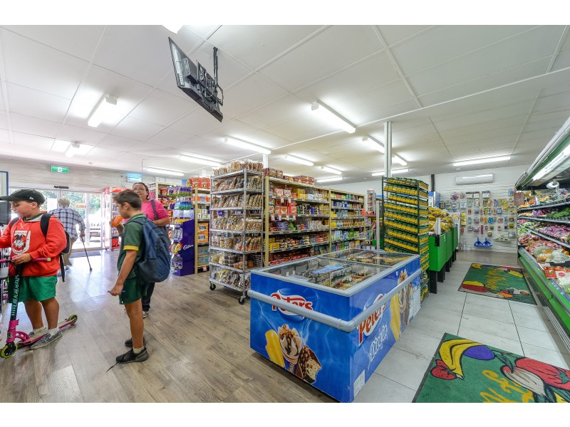 104 Kalandar Street, Nowra NSW 2541