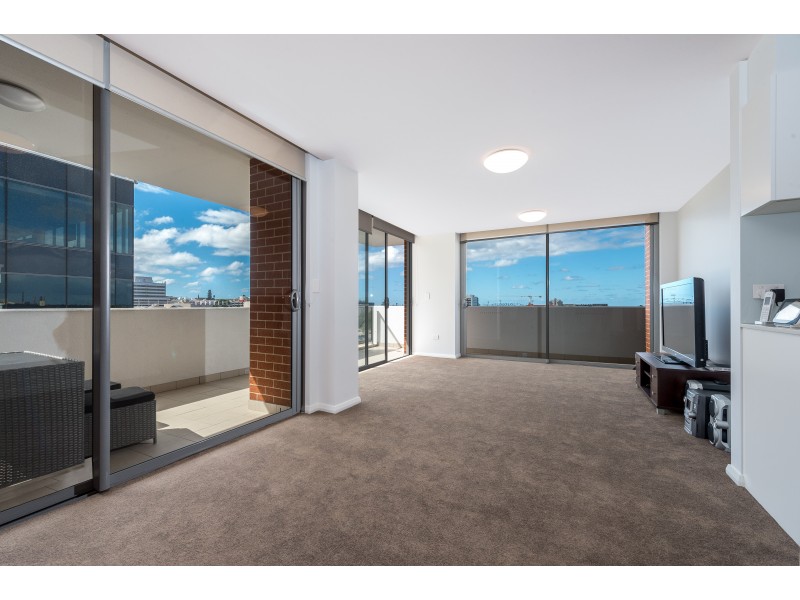 605/27 Atchison Street, Wollongong NSW 2500
