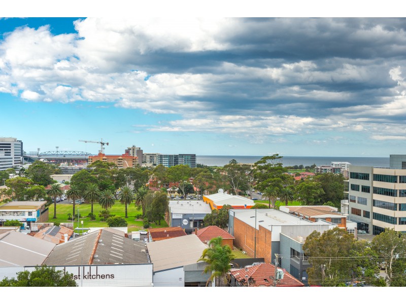 705/27 Atchison Street, Wollongong NSW 2500