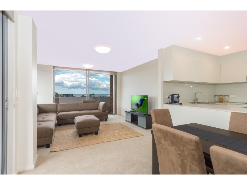 705/27 Atchison Street, Wollongong NSW 2500