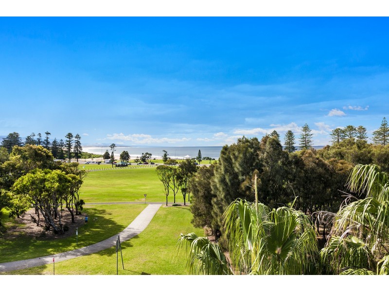 15/6-8 Pleasant Ave, North Wollongong NSW 2500