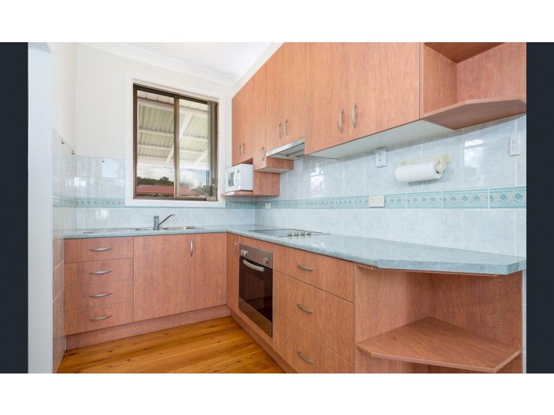 42  Barnes Street, Berkeley NSW 2506