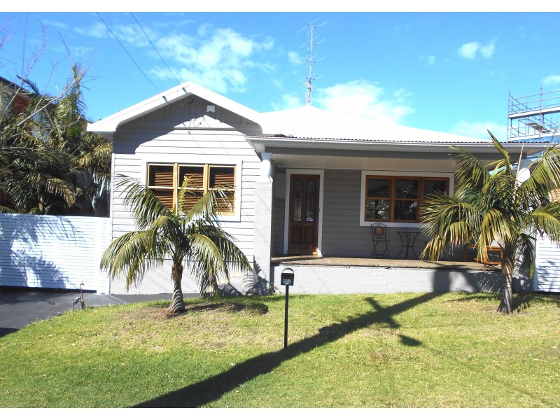 17 Robinson Street, Wollongong NSW 2500