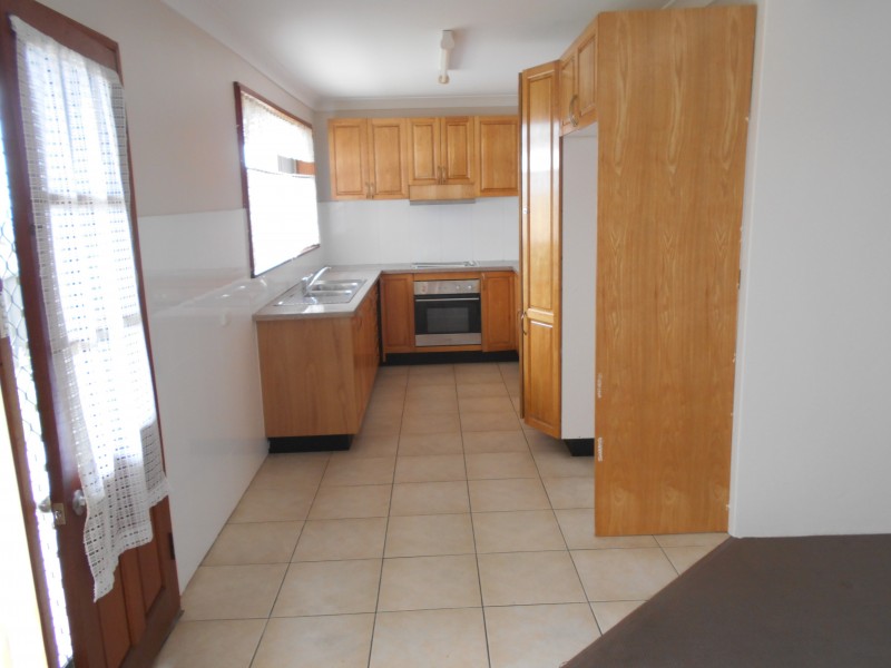 2/46 Tait Ave, Kanahooka NSW 2530