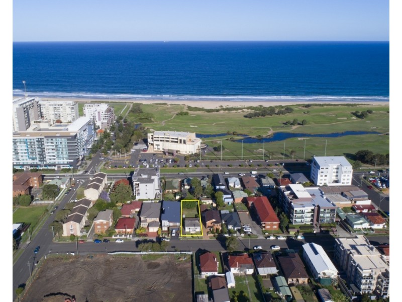 11 Beatson Street, Wollongong NSW 2500