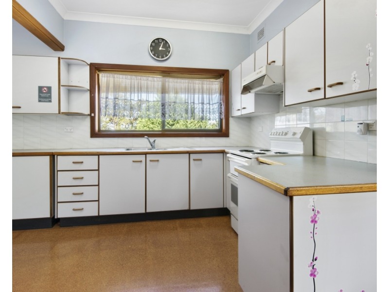 41 Chalmers Street, Balgownie NSW 2519