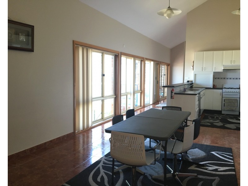 17 Masthead Place, Berkeley NSW 2506