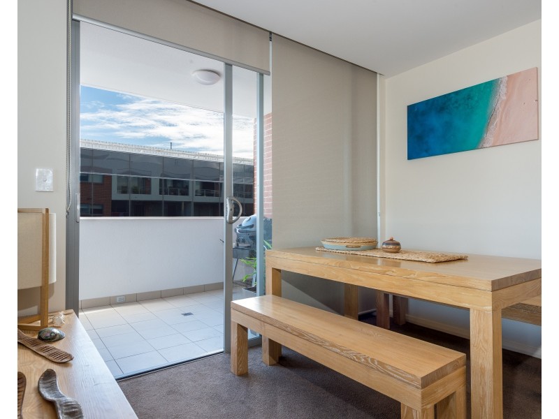701/27 Atchison Street, Wollongong NSW 2500
