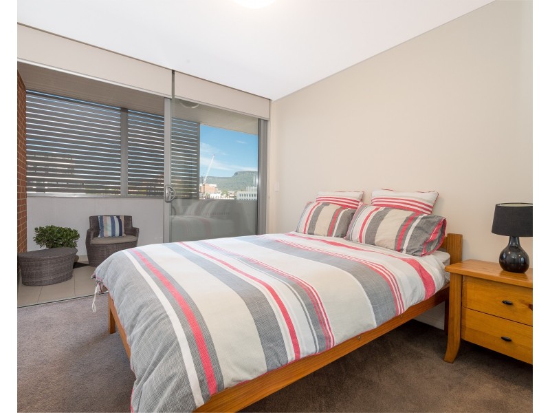 701/27 Atchison Street, Wollongong NSW 2500