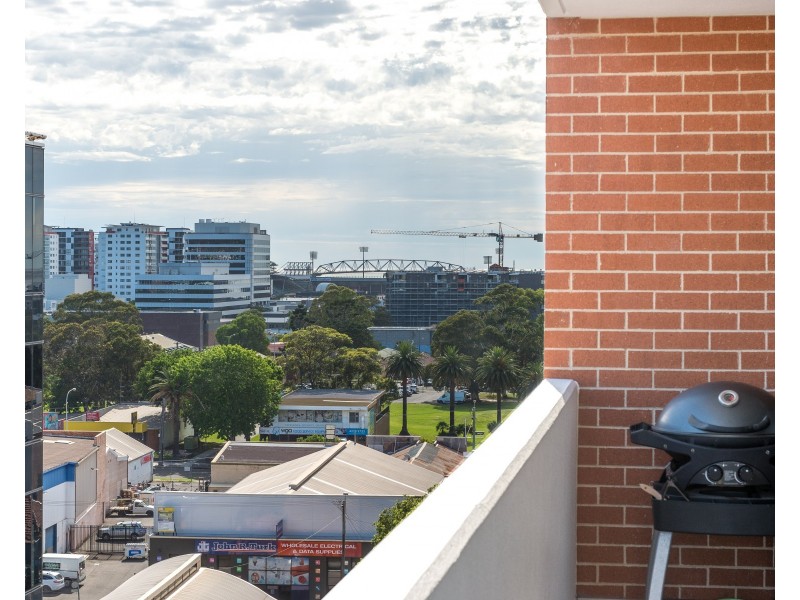 701/27 Atchison Street, Wollongong NSW 2500