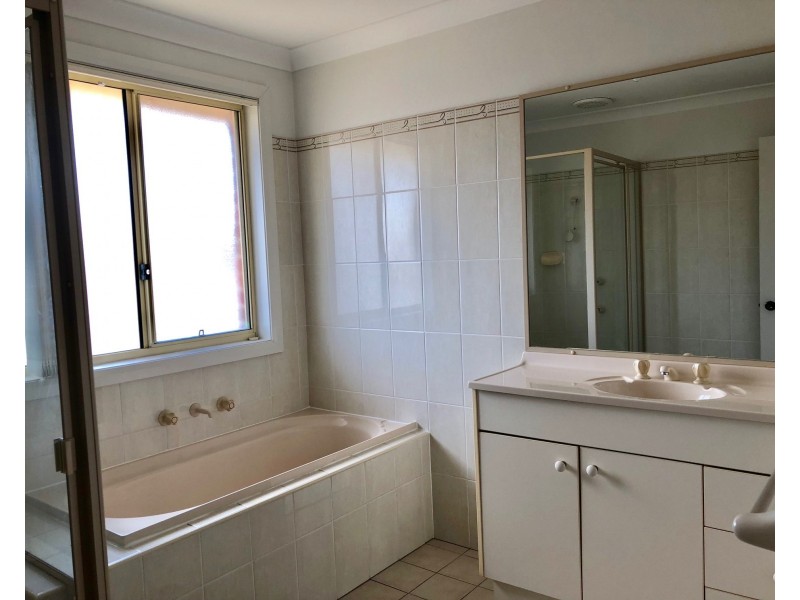 26 Seymour Drive, Flinders NSW 2529
