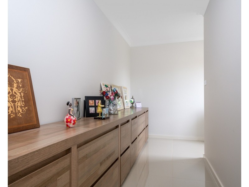 1/37 Bridge Street, Coniston NSW 2500