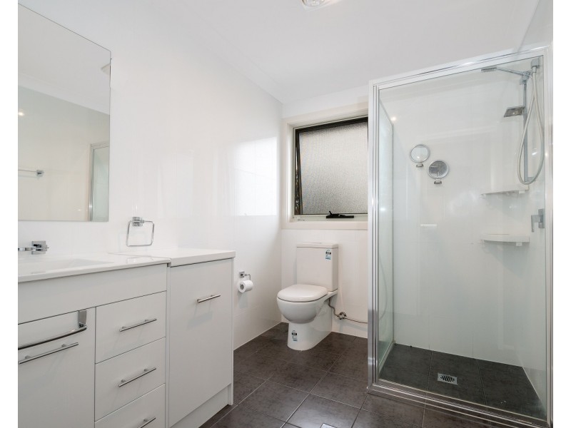 1/37 Bridge Street, Coniston NSW 2500