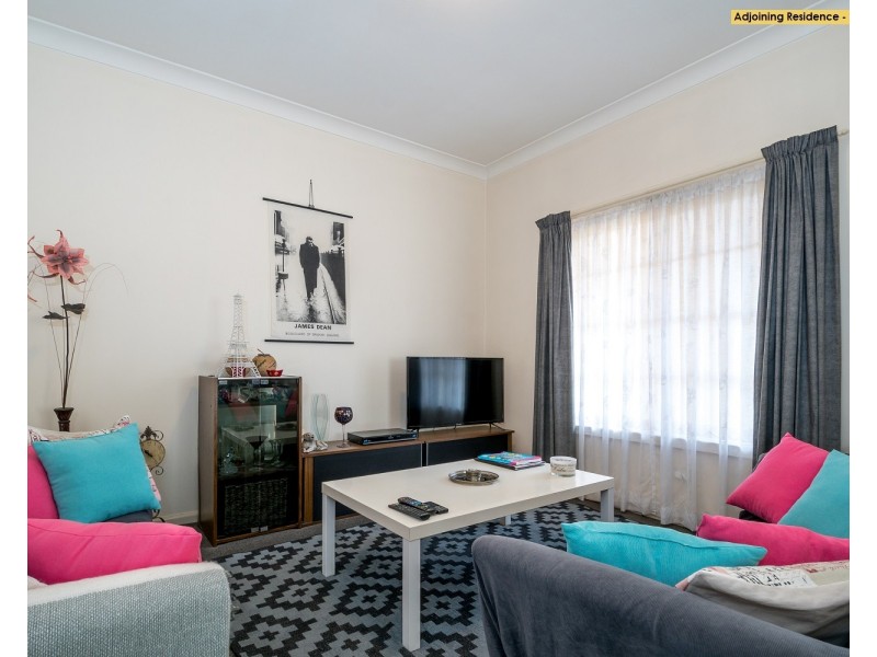 114 Weringa Avenue, Lake Heights NSW 2502