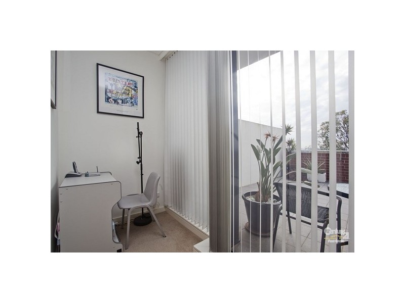 703/4 Brodie Spark Drive, Wolli Creek NSW 2205