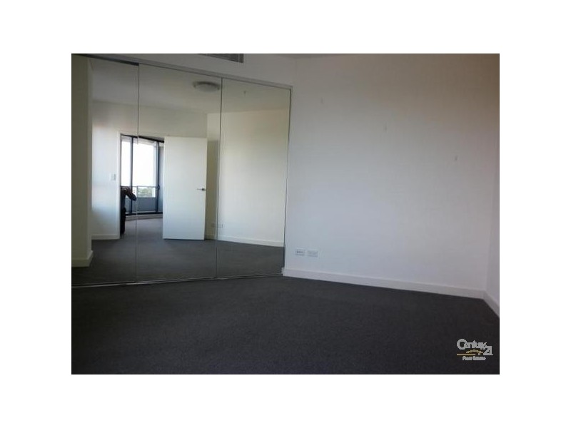 8 BRODIE SPARK DRIVE, Wolli Creek NSW 2205