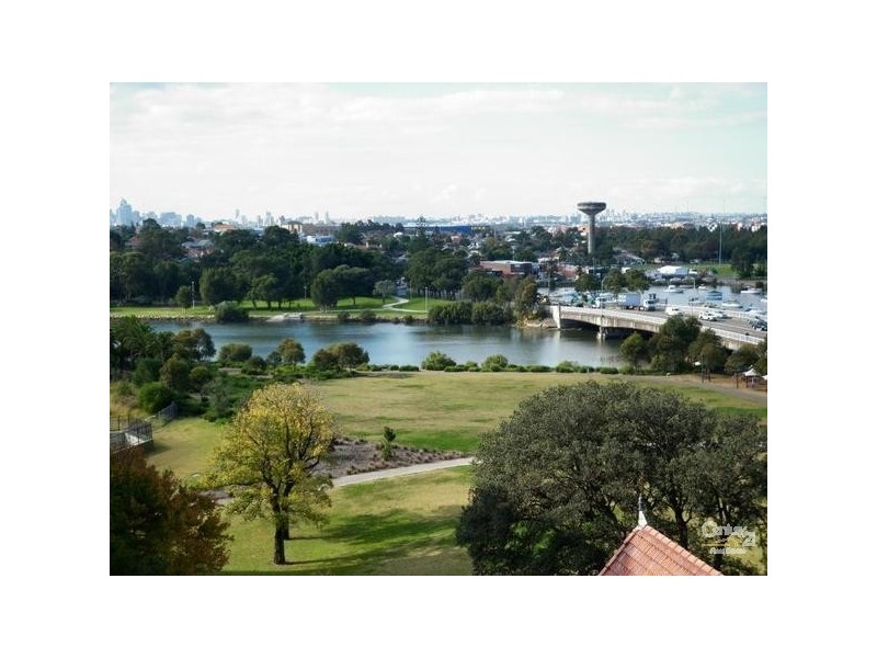 8 BRODIE SPARK DRIVE, Wolli Creek NSW 2205