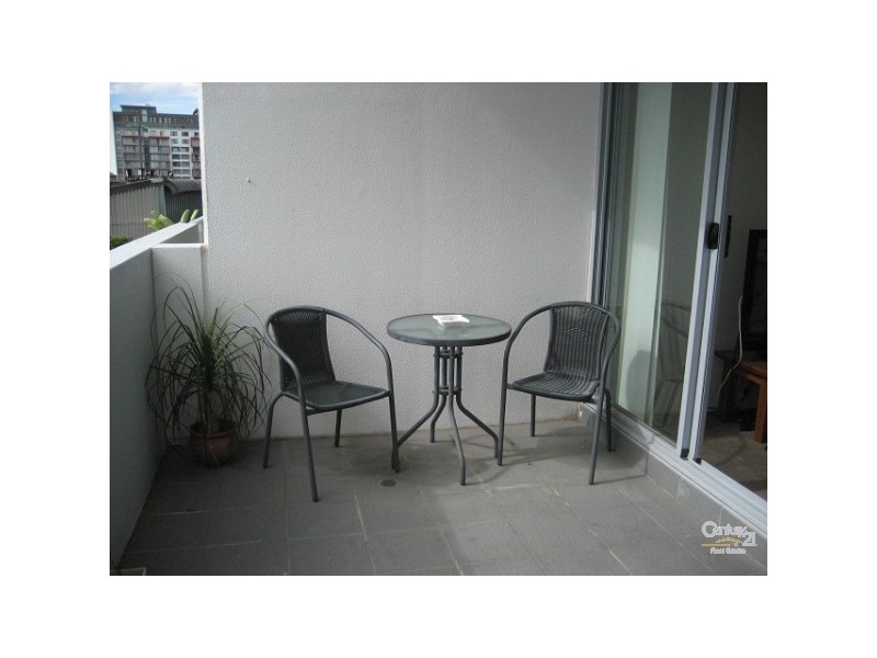 28 FOREMAN STREET, Tempe NSW 2044