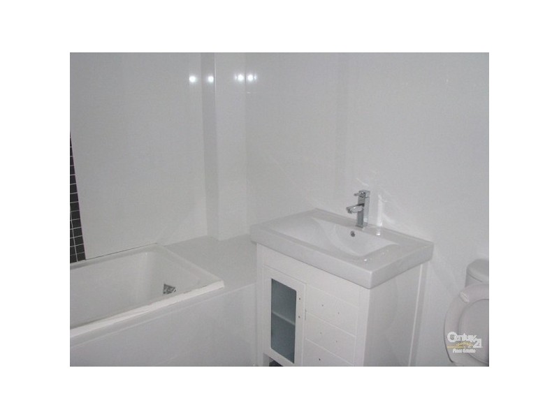 5/5 SHORT STREET HOMEBUSH, Homebush NSW 2140