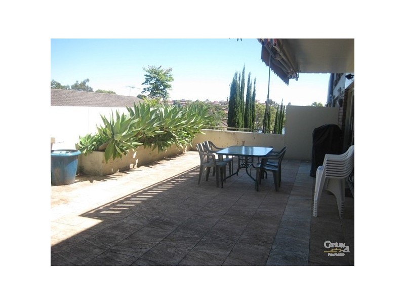 10/19-21 BAY ROAD, Russell Lea NSW 2046