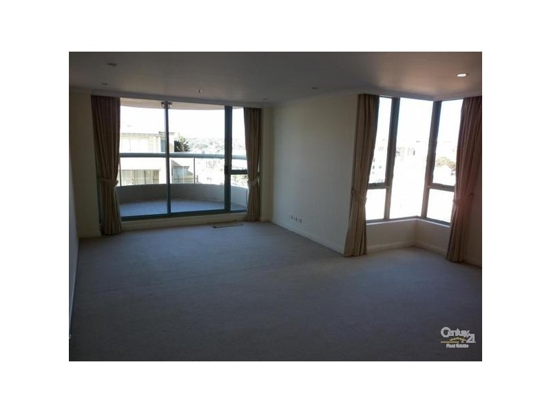 7 ROCKWALL CRESCENT, Potts Point NSW 2011