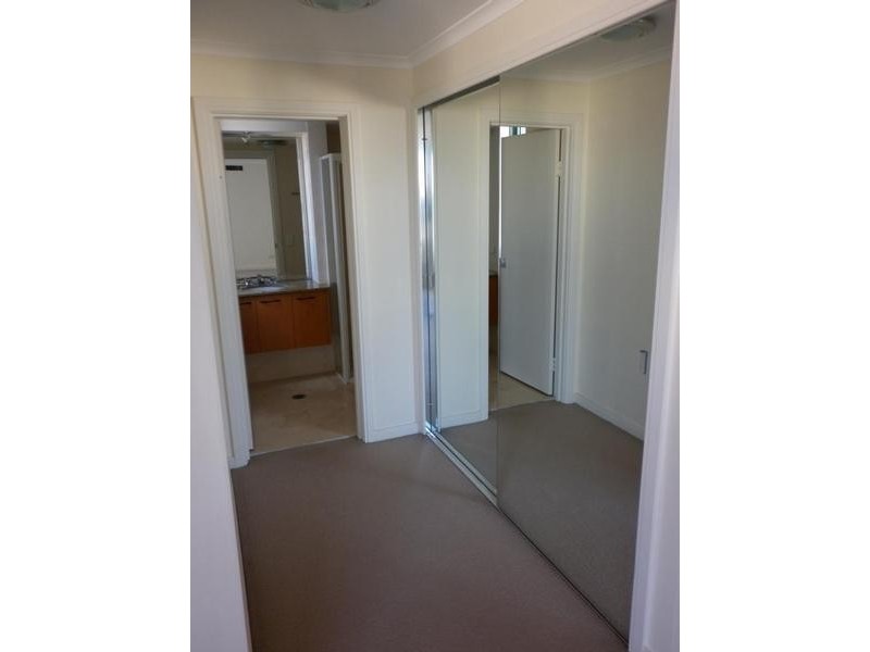 7 ROCKWALL CRESCENT, Potts Point NSW 2011