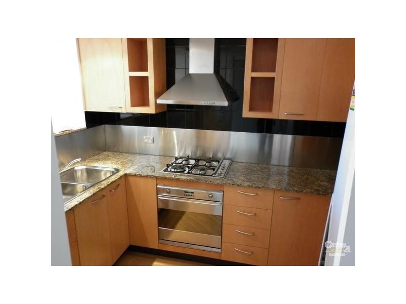 7 ROCKWALL CRESCENT, Potts Point NSW 2011