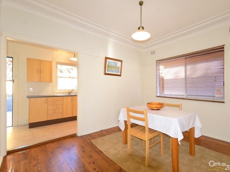 39 Dowling Street, Bardwell Valley NSW 2207