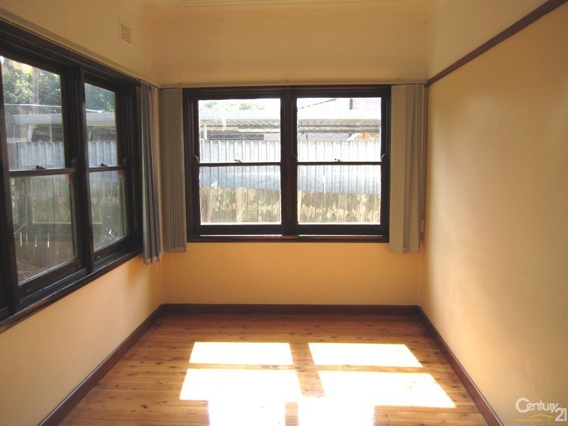 39 Arthur Street, Carlton NSW 2218