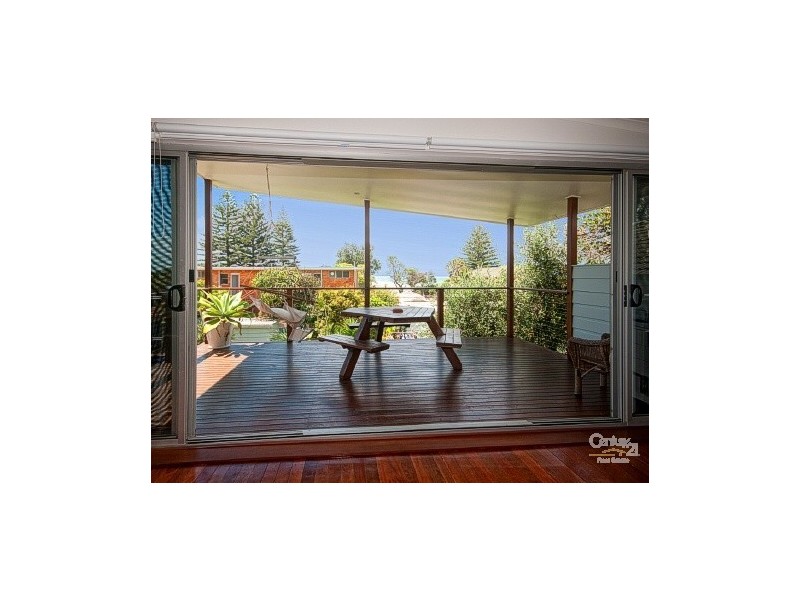 13 Kalang, Lake Cathie NSW 2445