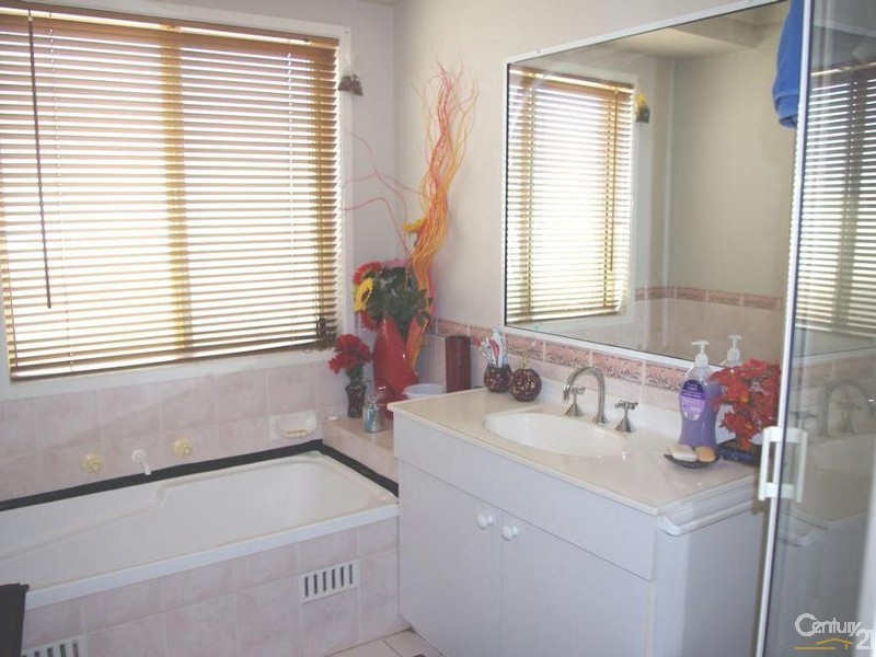 Narellan Vale NSW 2567