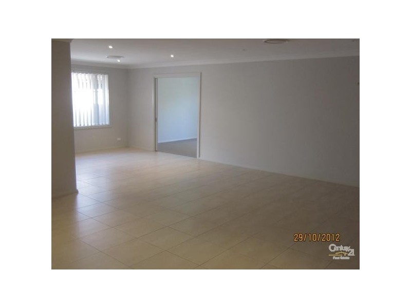 6 Tiffen street, Harrington Park NSW 2567