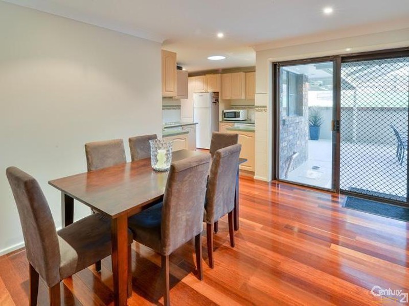 11 Peppercorn Ave, Mount Hunter NSW 2570