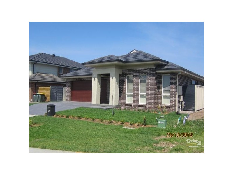 21 Crick Place, Oran Park NSW 2570