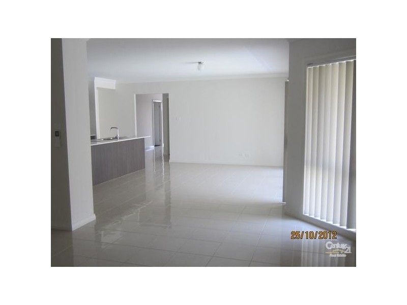 21 Crick Place, Oran Park NSW 2570