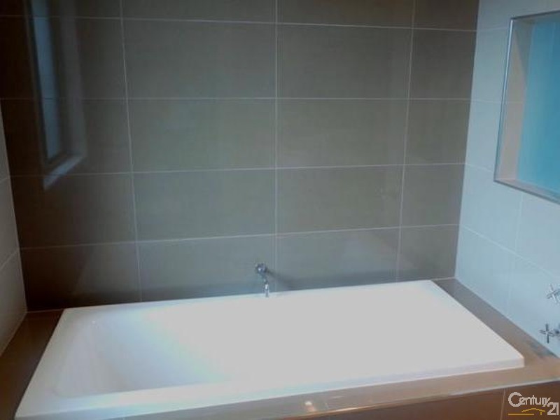 37 Indigofera Circuit, Mount Annan NSW 2567