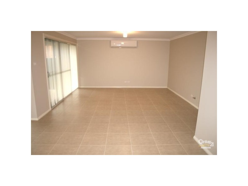 9 Butler Street, Gregory Hills NSW 2557