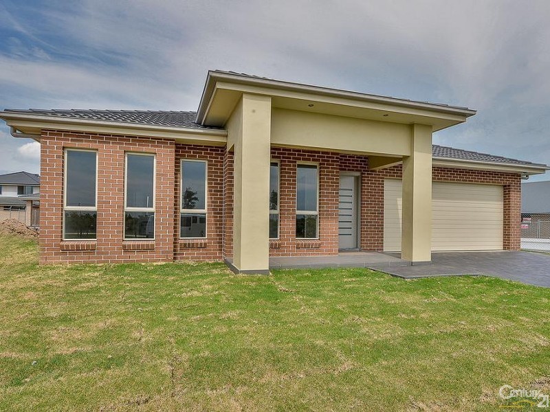 40 Discovery Cct, Gregory Hills NSW 2557