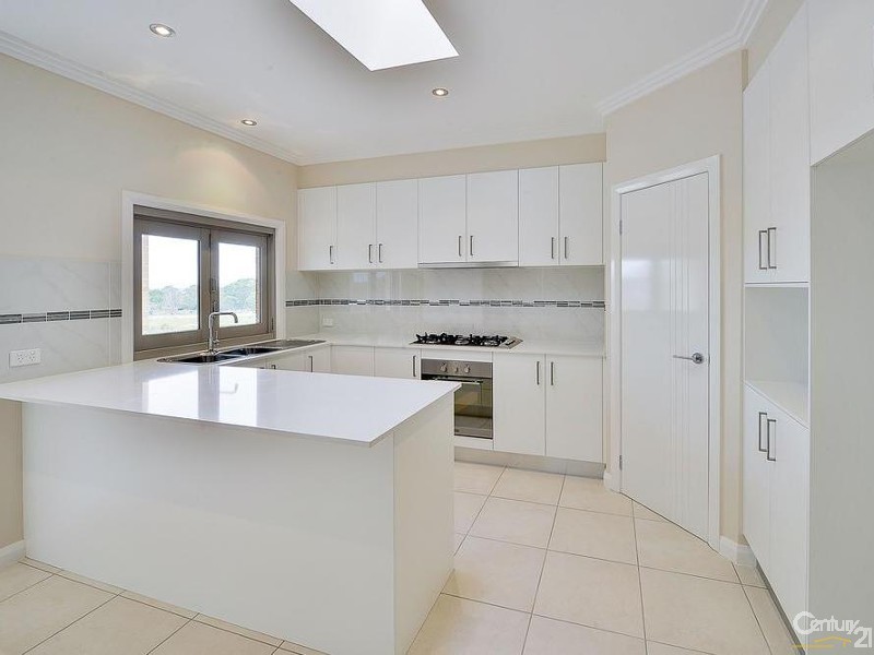 77  Explorer St, Gregory Hills NSW 2557