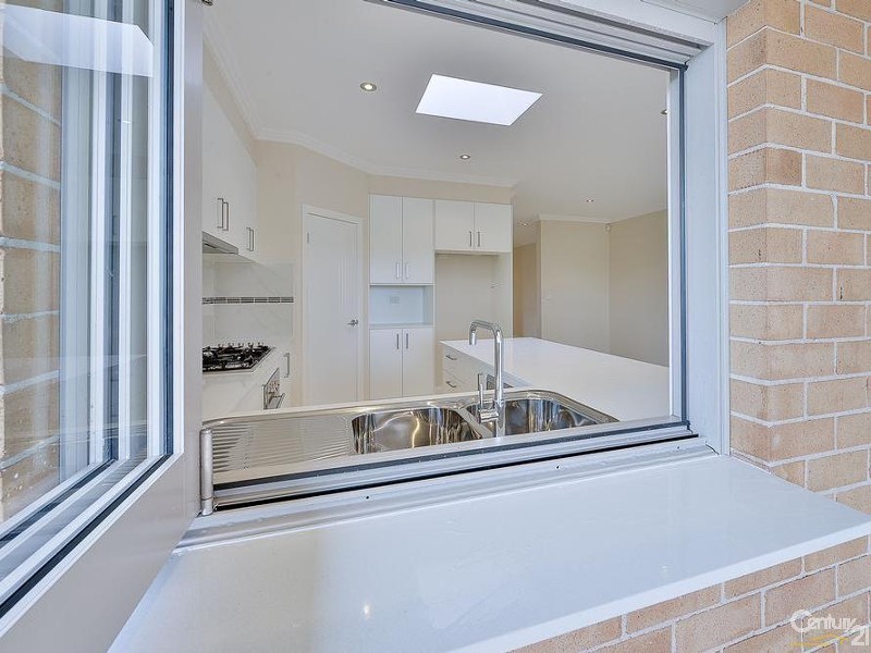 77  Explorer St, Gregory Hills NSW 2557