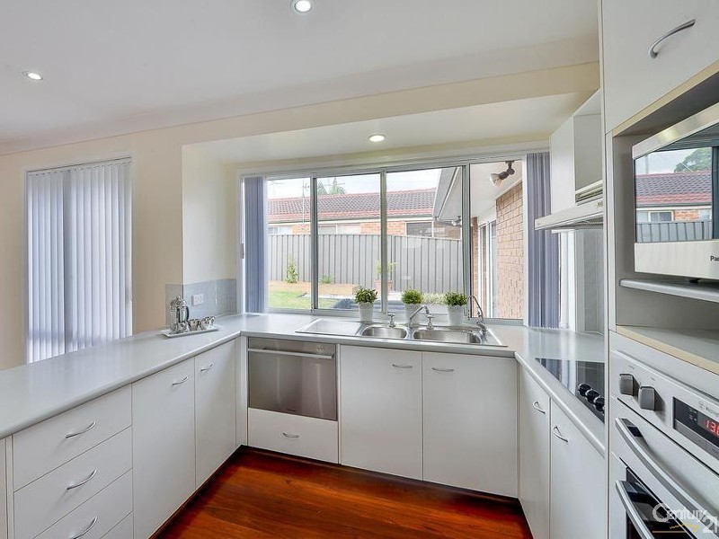 9 Throsby Drive, Narellan Vale NSW 2567