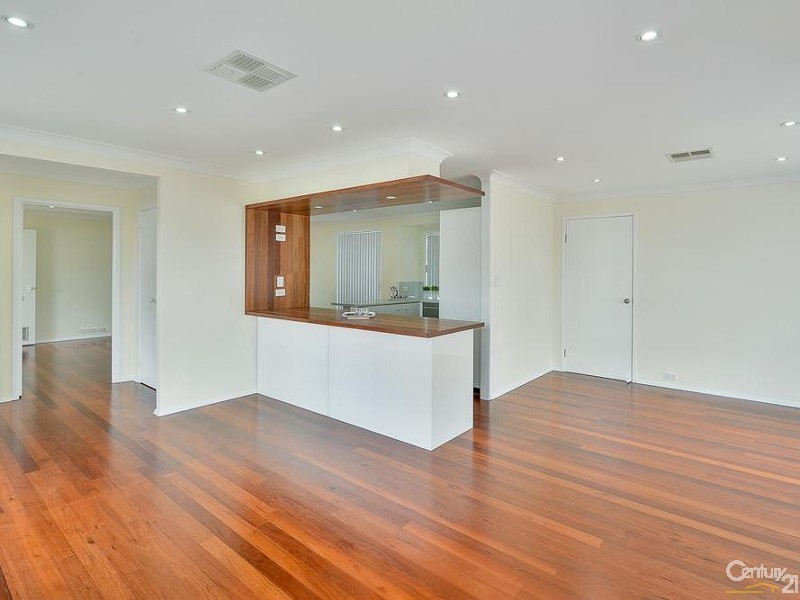 9 Throsby Drive, Narellan Vale NSW 2567